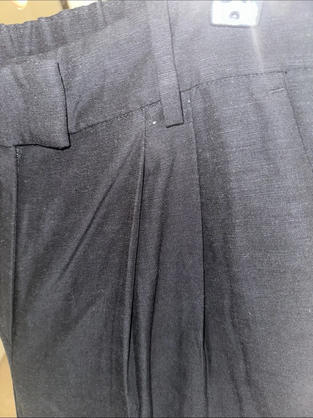 H&M Black High-Waist Pleated Trousers